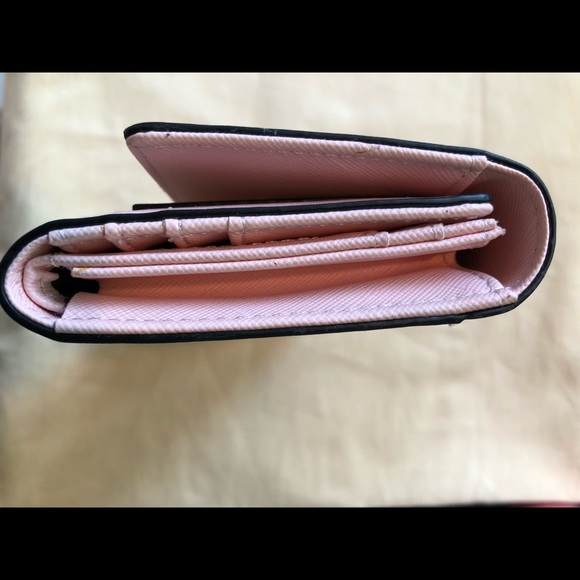Wallet - Picture 3 of 13